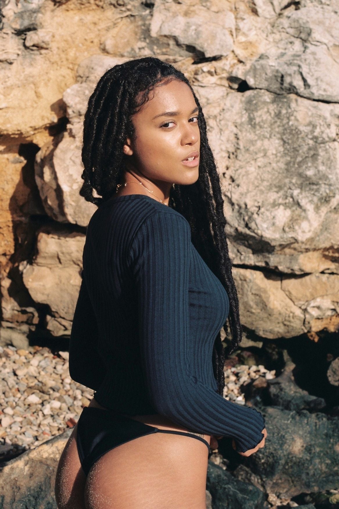 Buttoned Longsleeve Sofia Organic Cotton in dunkelblau von Narah Soleigh