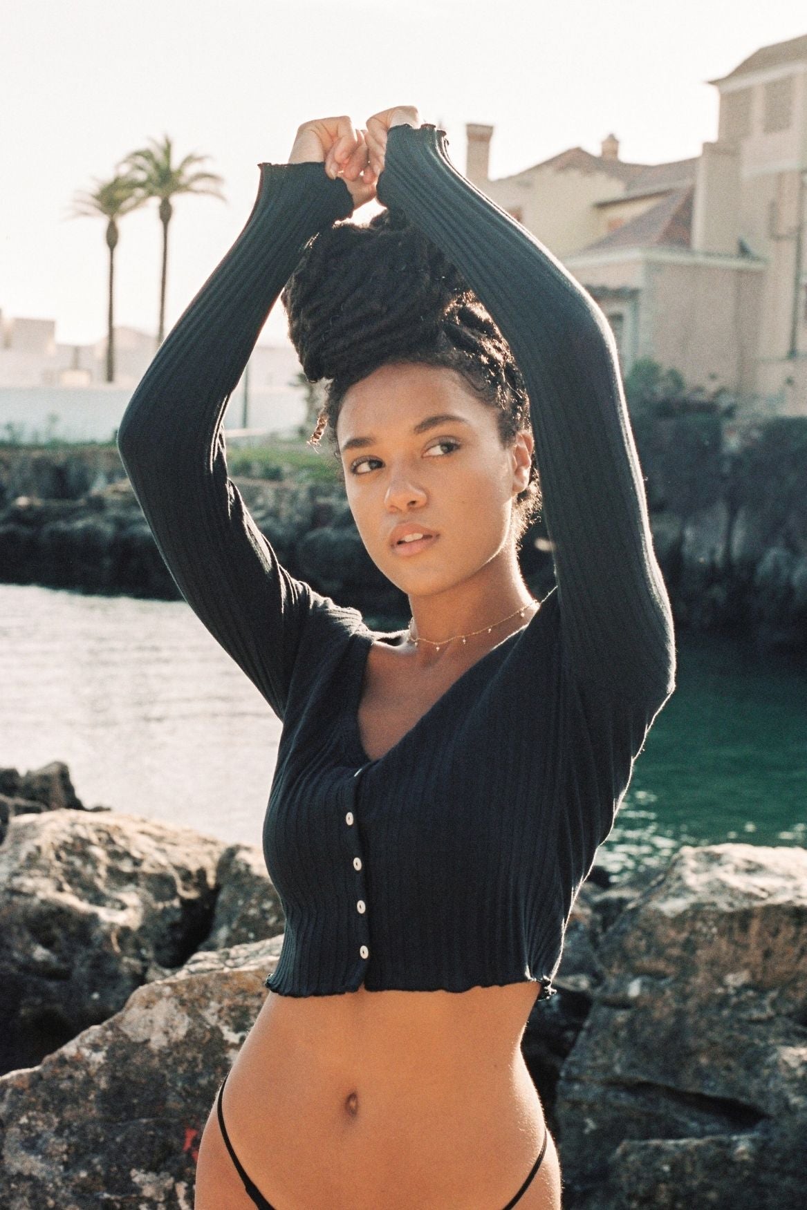 Buttoned Longsleeve Sofia Organic Cotton in dunkelblau von Narah Soleigh