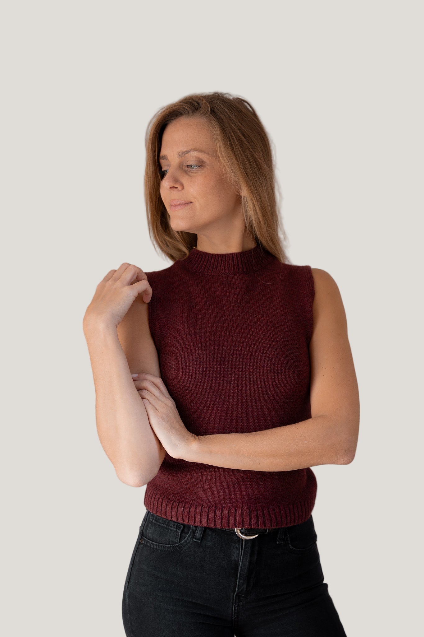 Mock Neck Tank Cashmere/Silk Burgundy von Pura Clothing