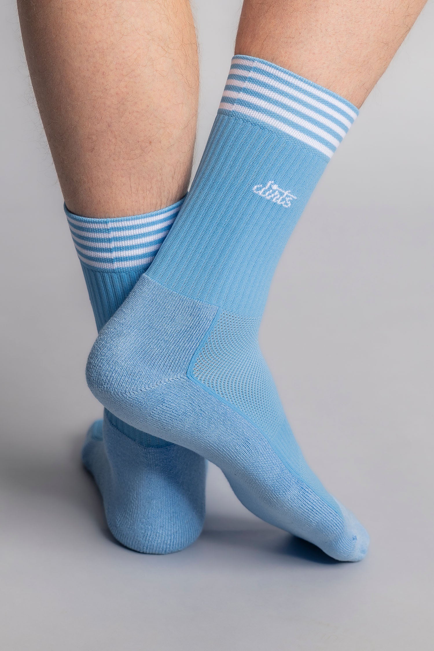 Striped Athletic Socks von DIRTS