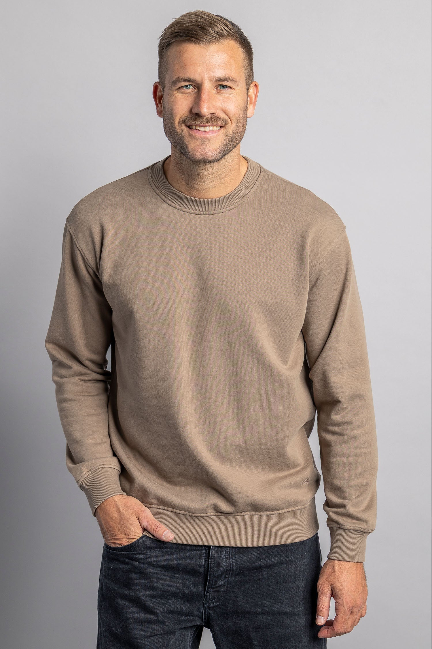 Classic Crewneck aus Bio Baumwolle von Dirts
