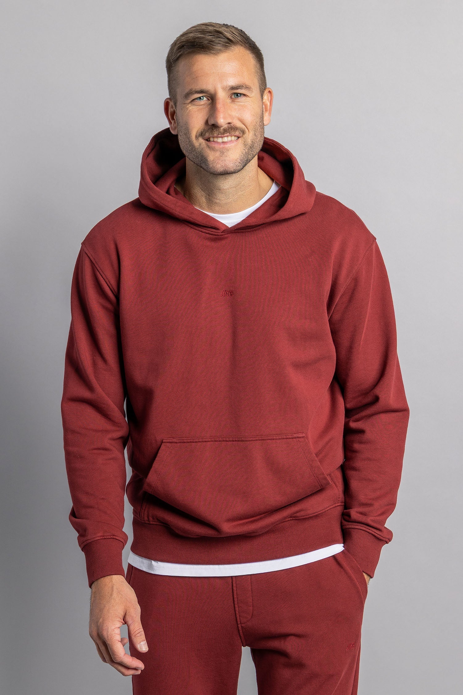 Classic Hoodie aus Bio Baumwolle von Dirts
