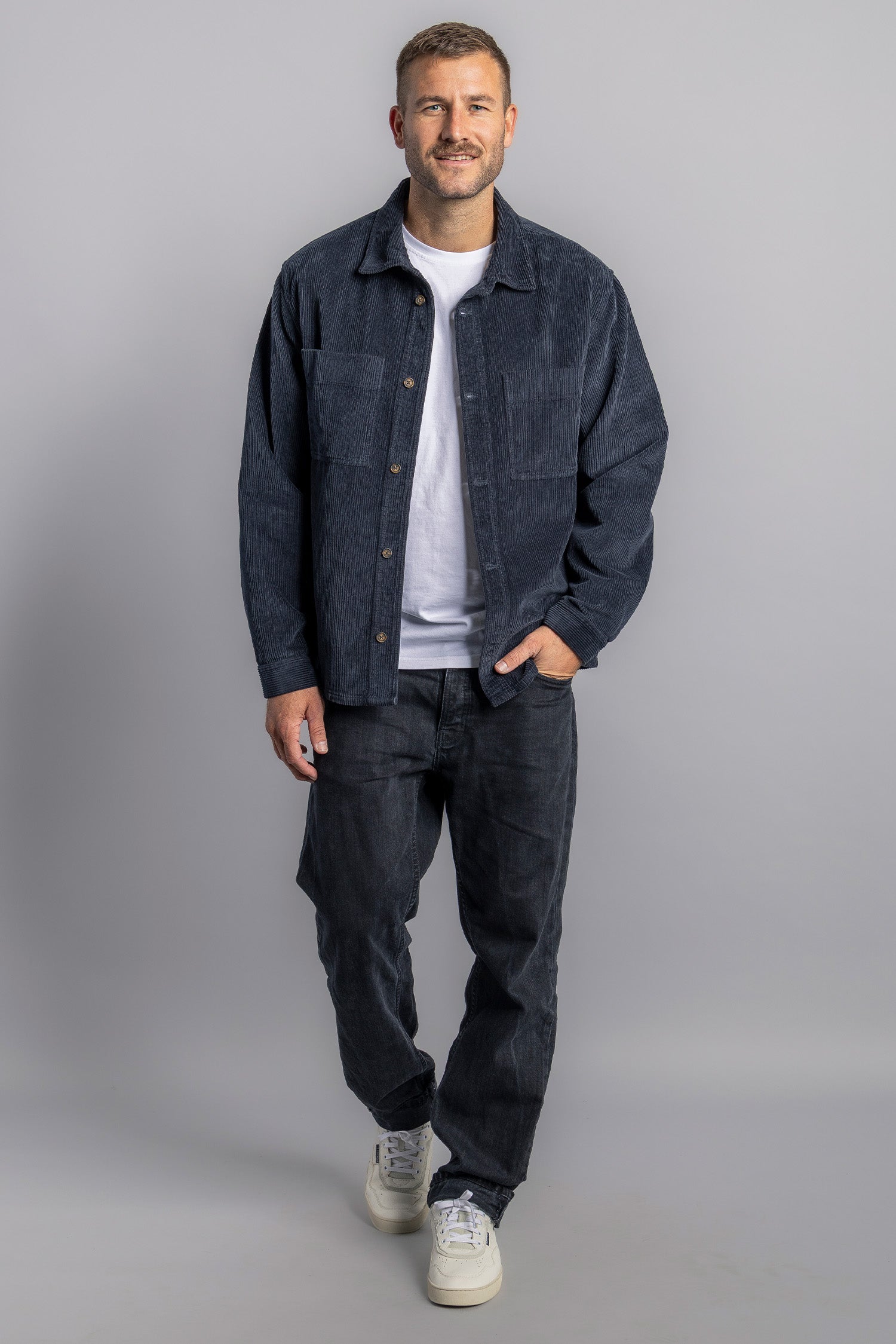 Cord Overshirt von Dirts aus Bio Baumwolle