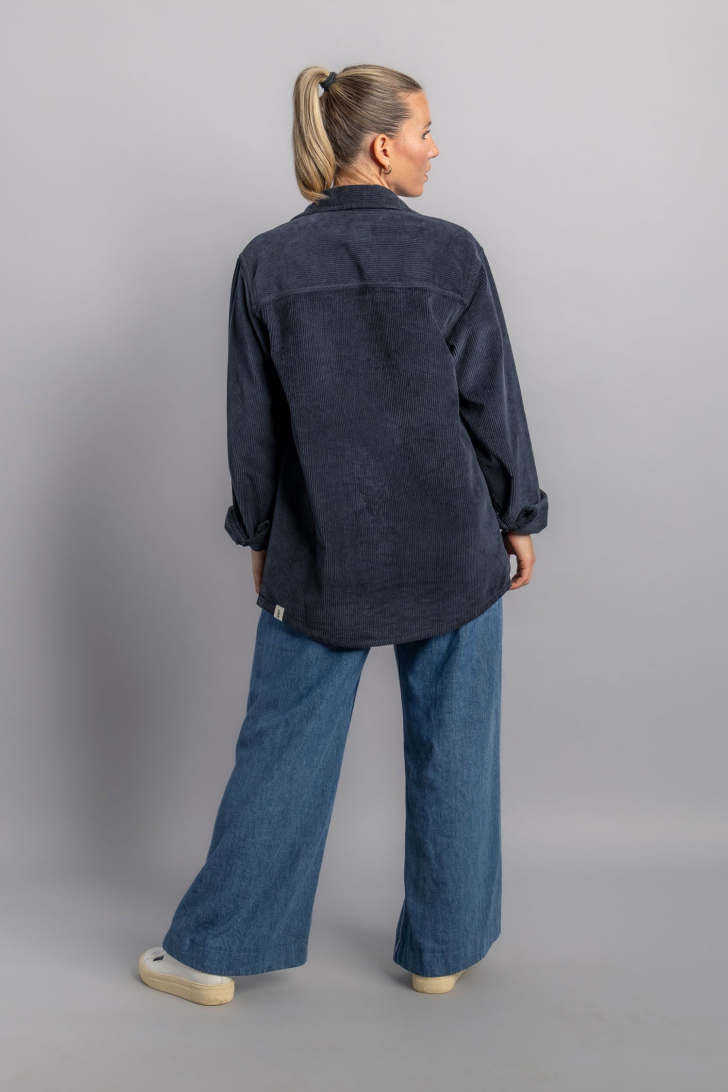 Cord Overshirt von Dirts aus Bio Baumwolle