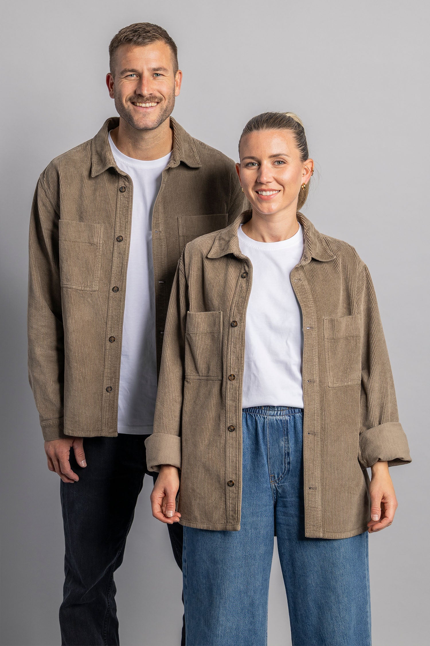 Cord Overshirt von Dirts aus Bio Baumwolle