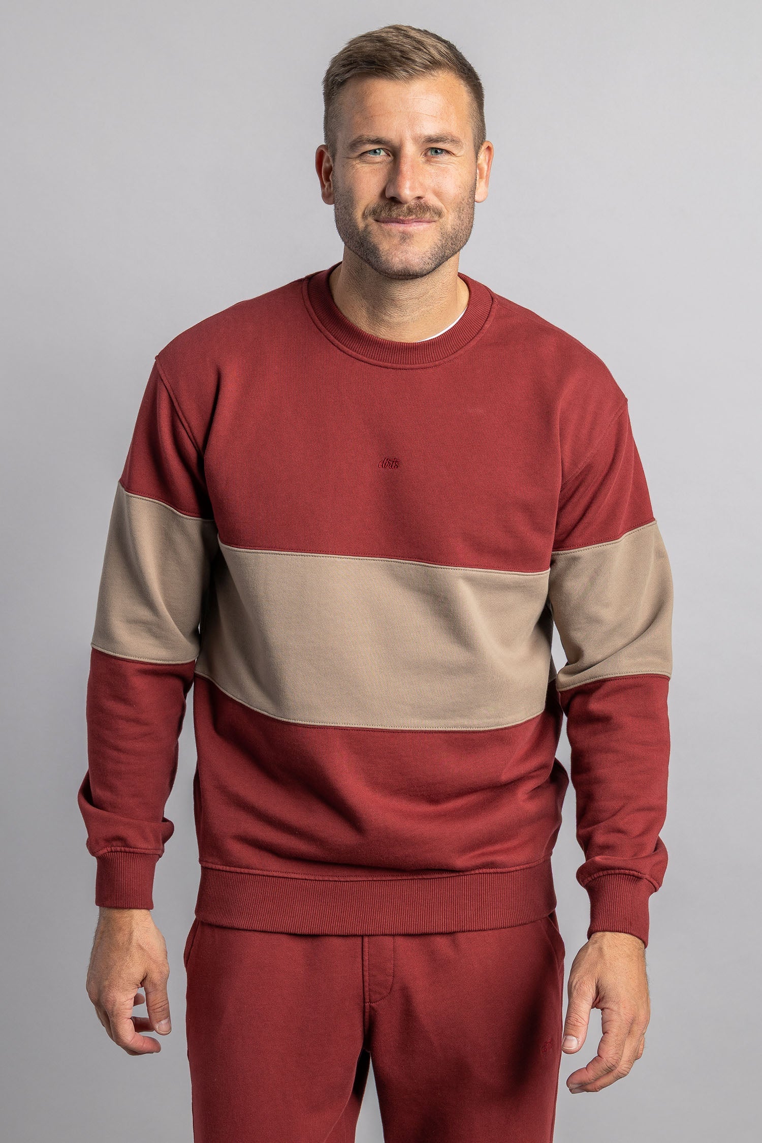 Color Block Classic Crewneck aus Bio Baumwolle von Dirts