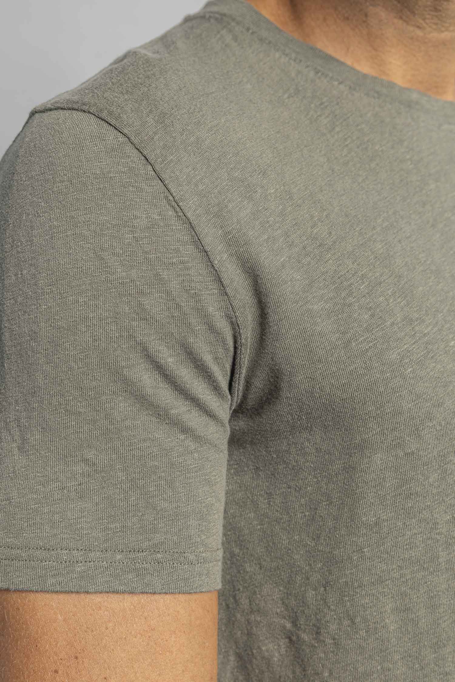 Leinen T-Shirt in mehreren Farben von Dirts