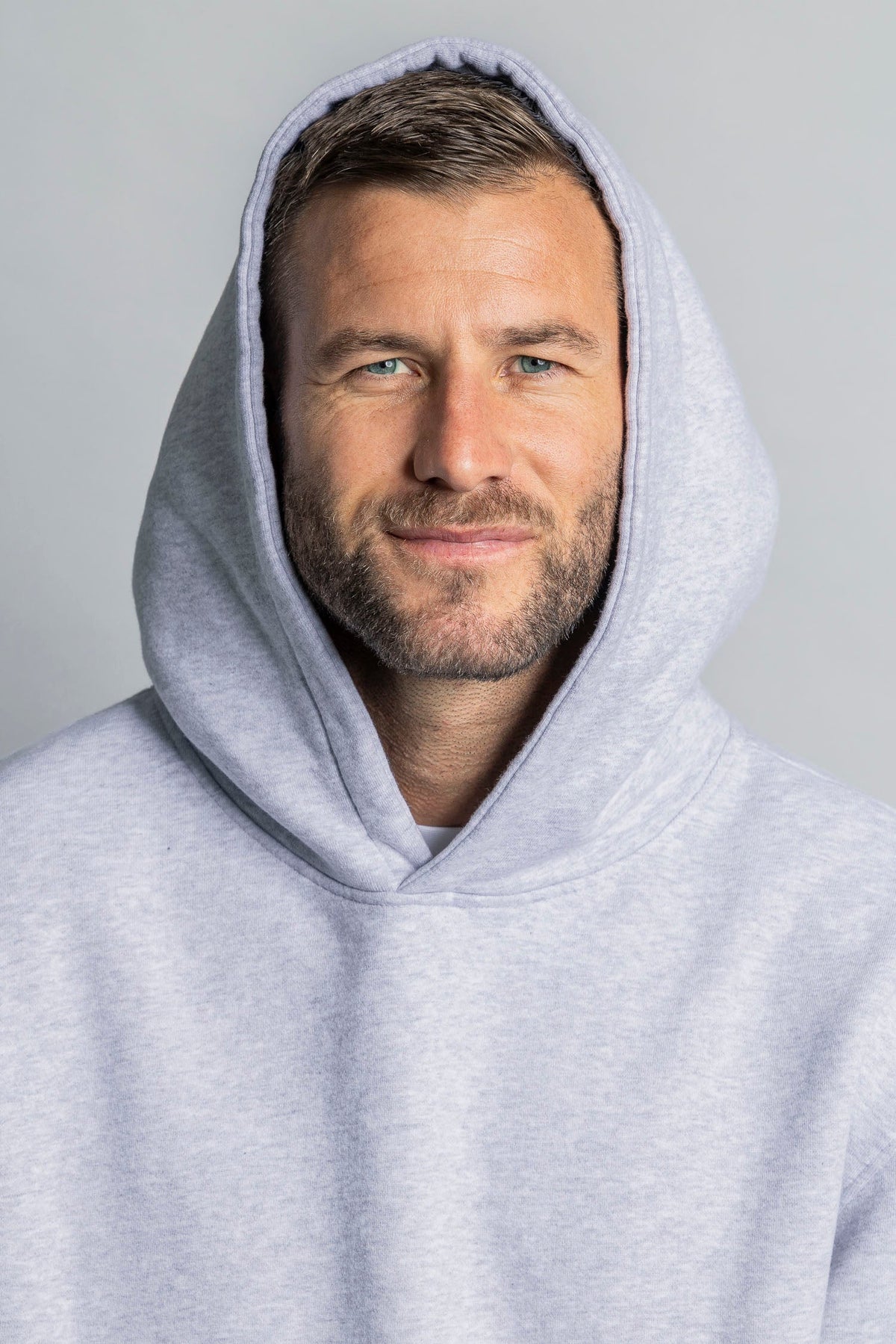 Oversized Hoodie aus 100% Bio-Baumwolle von DIRTS