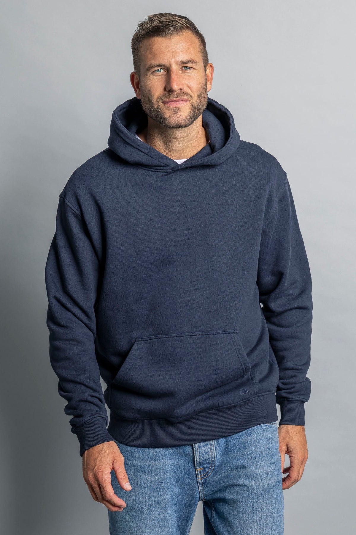 Oversized Hoodie aus 100% Bio-Baumwolle von DIRTS