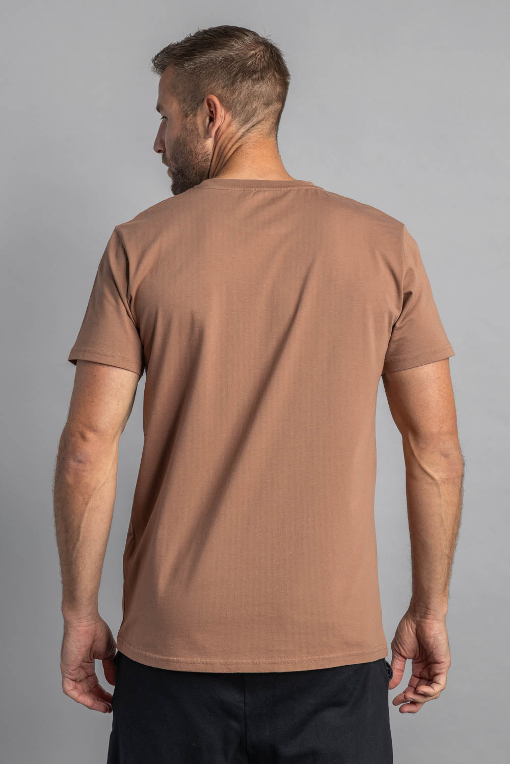 Premium Blank T-Shirt SLIM von Dirts aus Bio Baumwolle