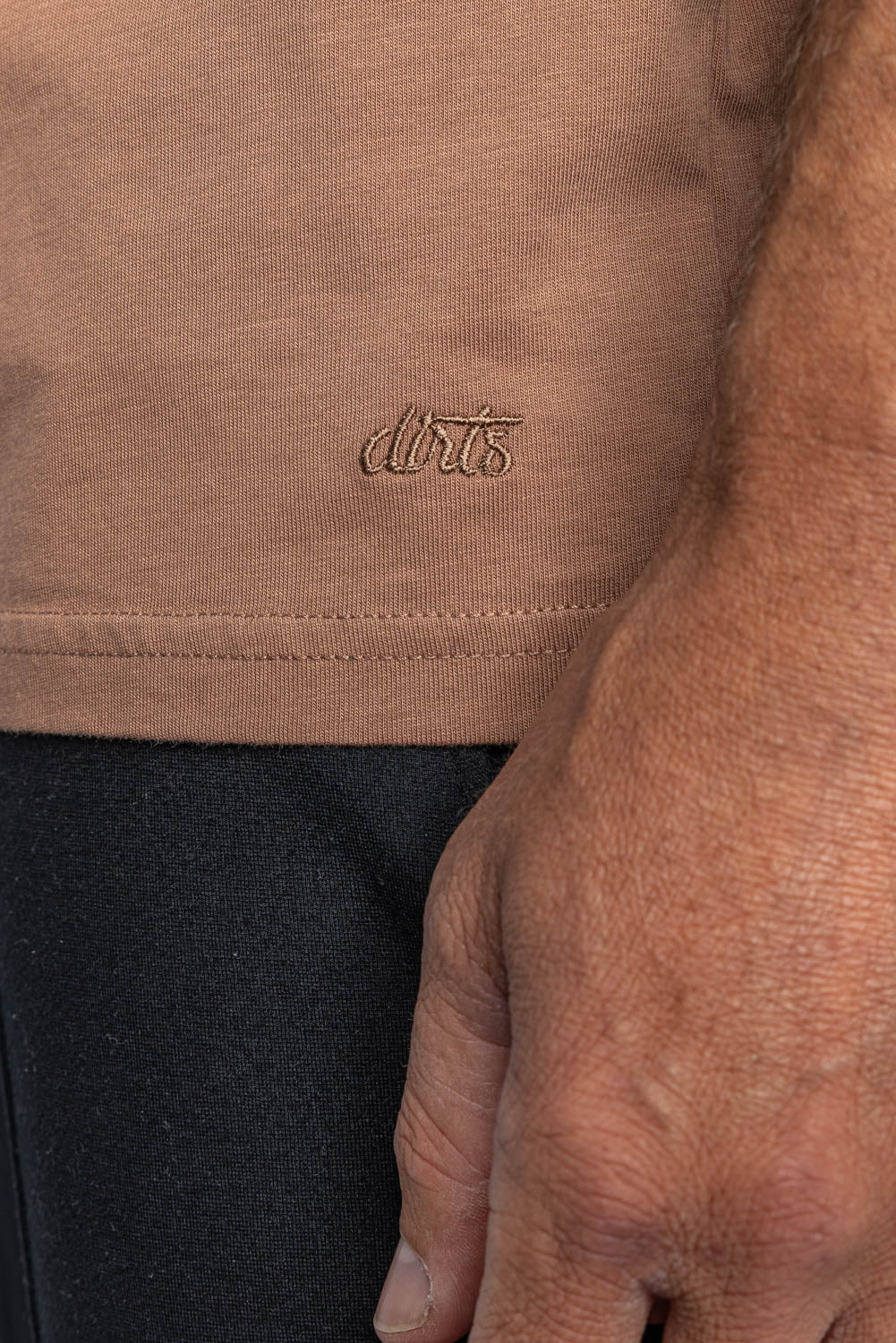 Premium Blank T-Shirt SLIM von Dirts aus Bio Baumwolle