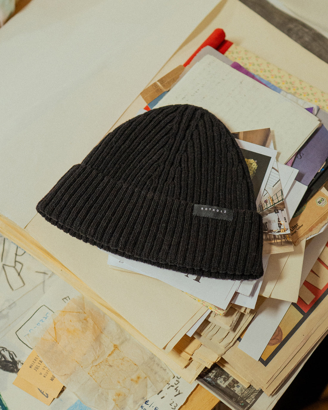 Schwarze Klassische Mütze aus Wollmix Ripp von Rotholz