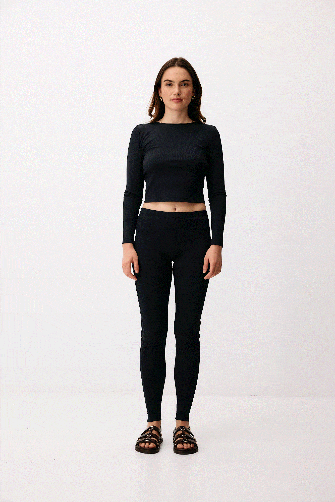 Dunkelblaue Hybrid Leggings aus recyceltem Polyamid von Moya Kala