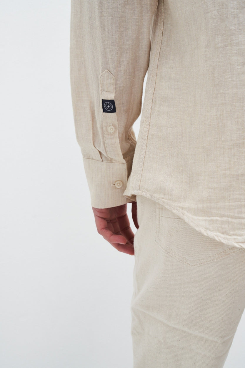 Hemd Nico in offwhite / beige aus Bio - Baumwolle und Leinen von Kuyichi