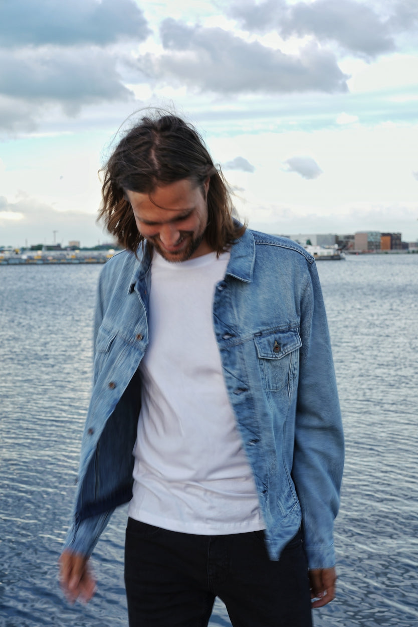 Jeans - Jacke Bourne Vintage in blau aus 100% Bio - Baumwolle von Kuyichi