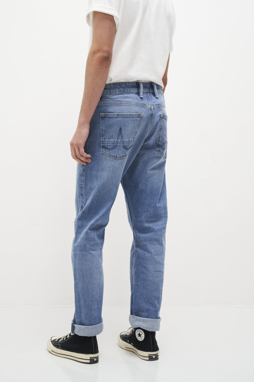 Jean Scott Classic Horizon bleu en coton biologique par Kuyichi