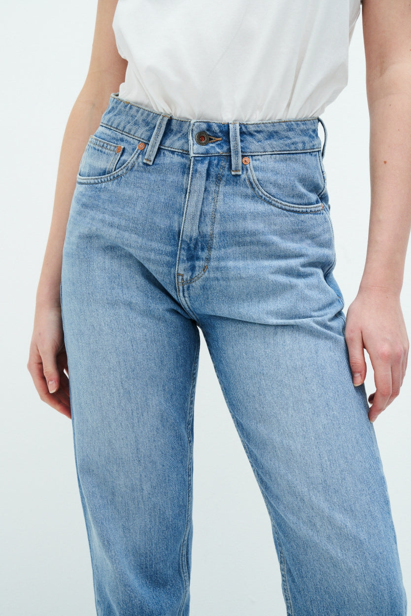 Jeans Rosa straight aus Bio - Baumwolle von Kuyichi