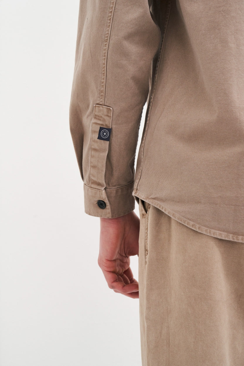 Beiges Overshirt Andrew aus 100% Bio-Baumwolle von Kuyichi
