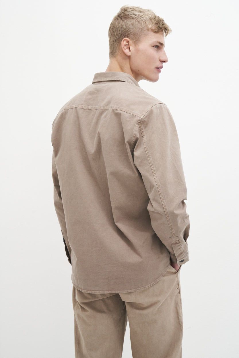 Beiges Overshirt Andrew aus 100% Bio-Baumwolle von Kuyichi
