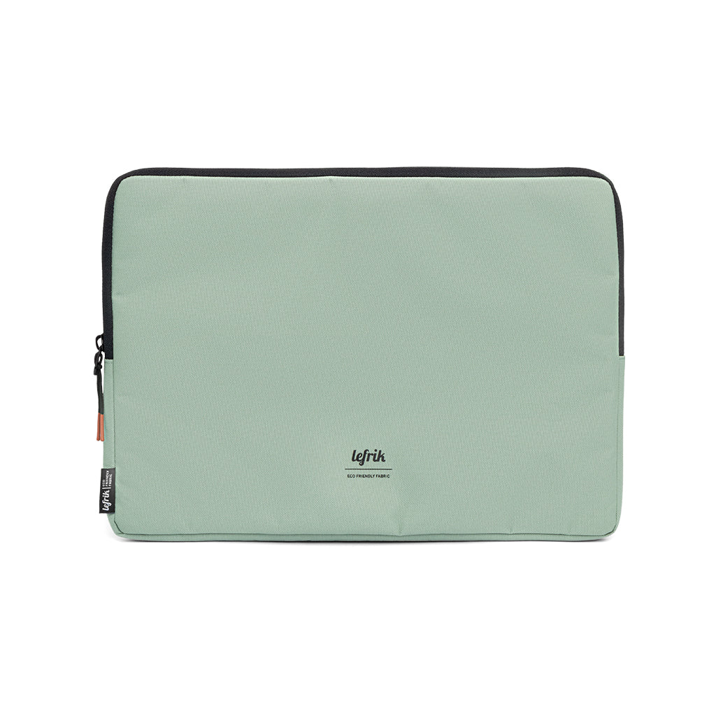 Grüne Laptoptasche Capture Sage aus recyceltem PET von Lefrik