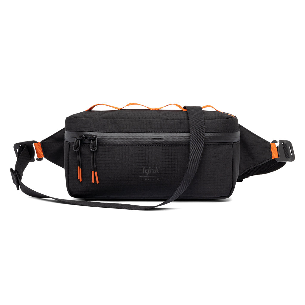 Black Vandra bike bag made from recycled PET from Lefrik