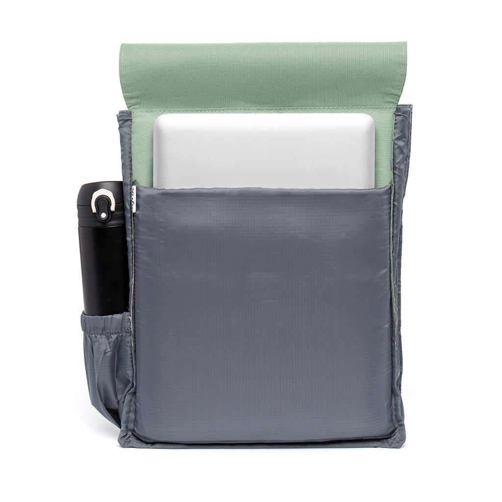 Grüner Rucksack Handy Mini aus recyceltem PET von Lefrik