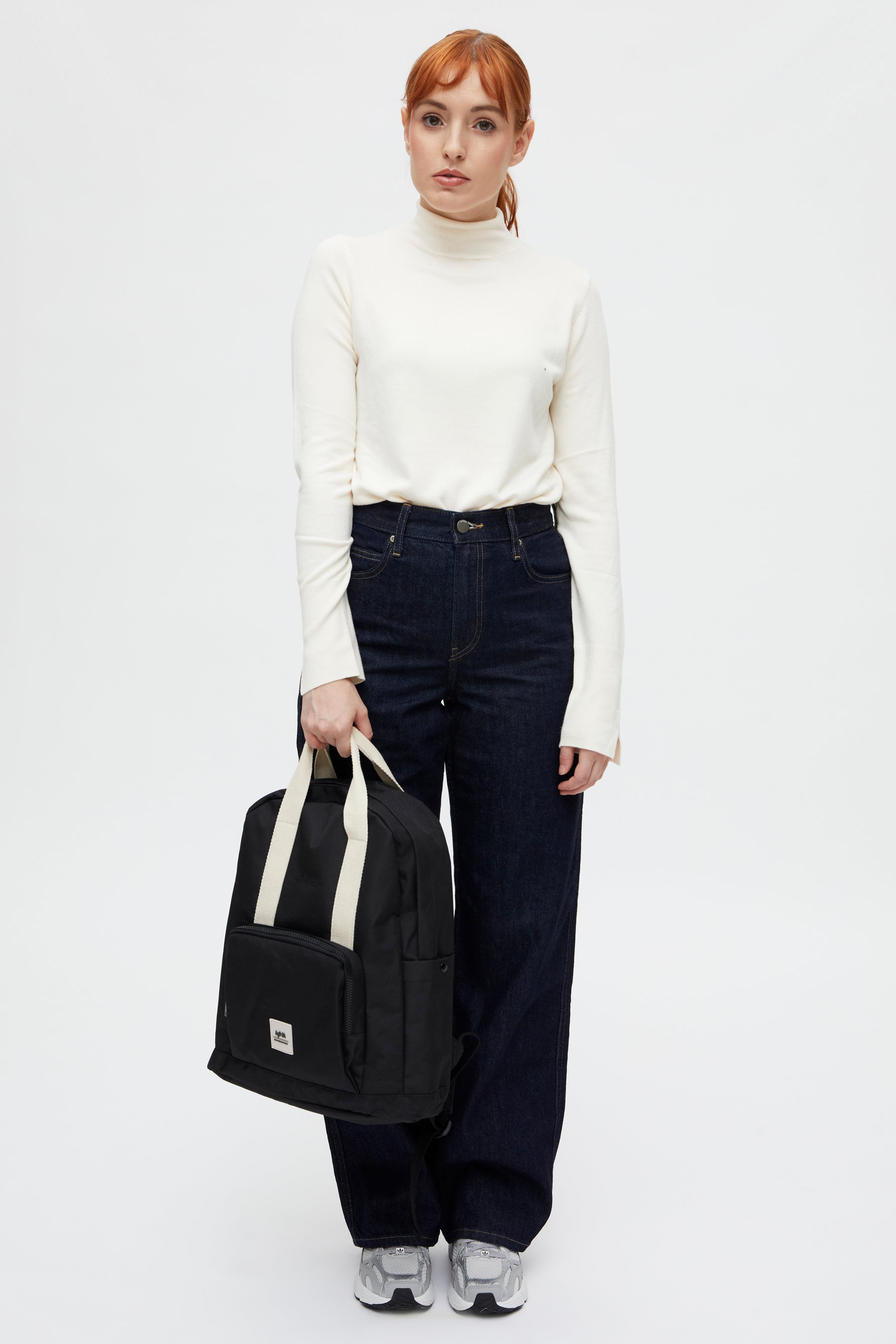 Black backpack Capsule (15l) made from recycled PET plastic bottles