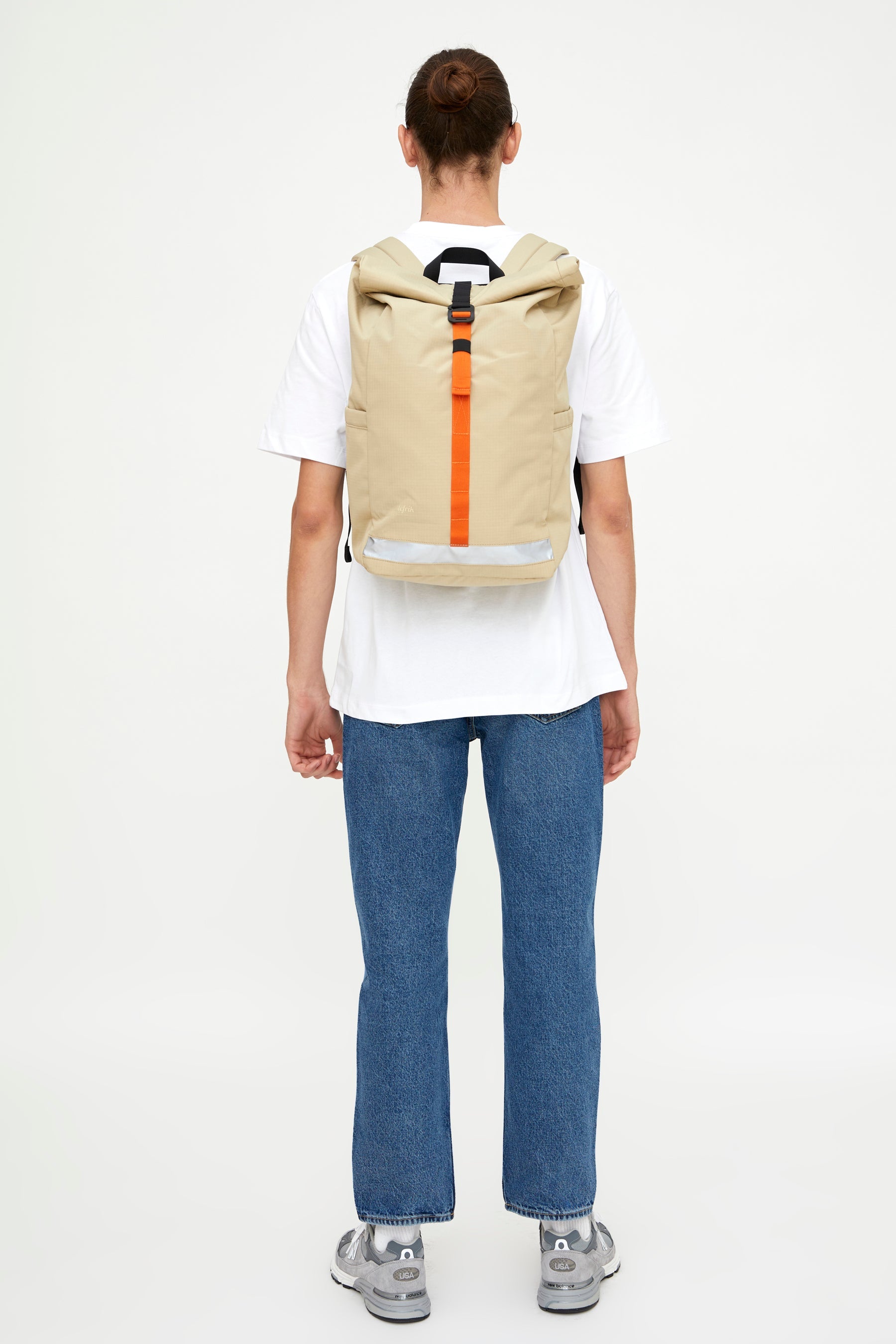 Beiger Rucksack Lars Roll Vandra aus recyceltem PET von Lefrik