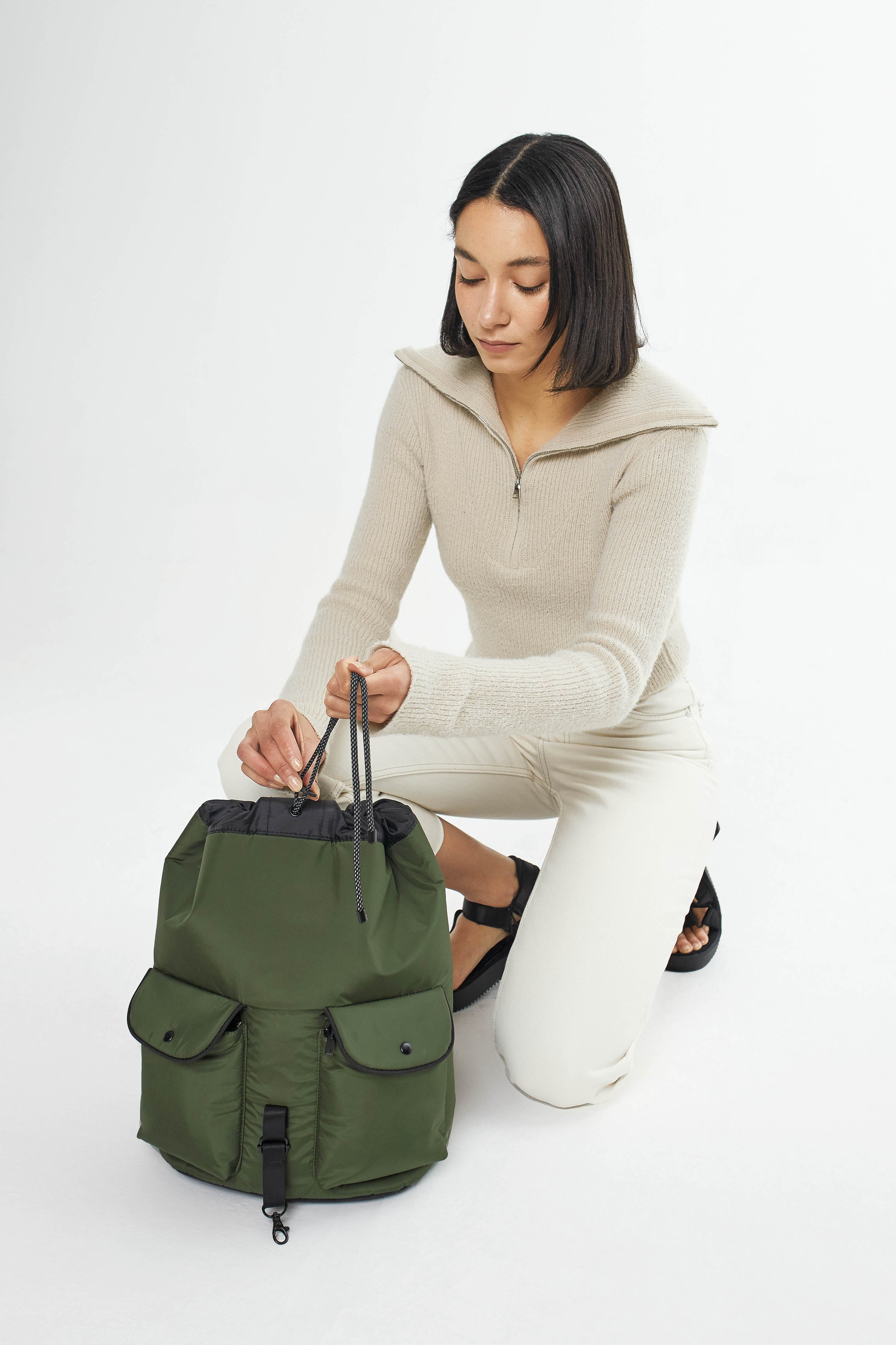 Tech Knapsack (17)