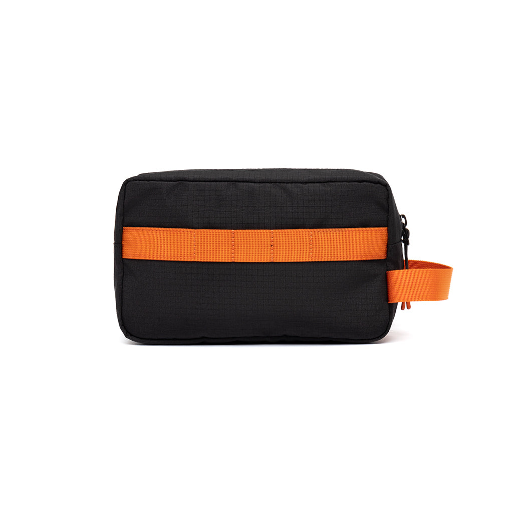 Black cosmetic bag NEO Lithe Vandra made from recycled PET from Lefrik