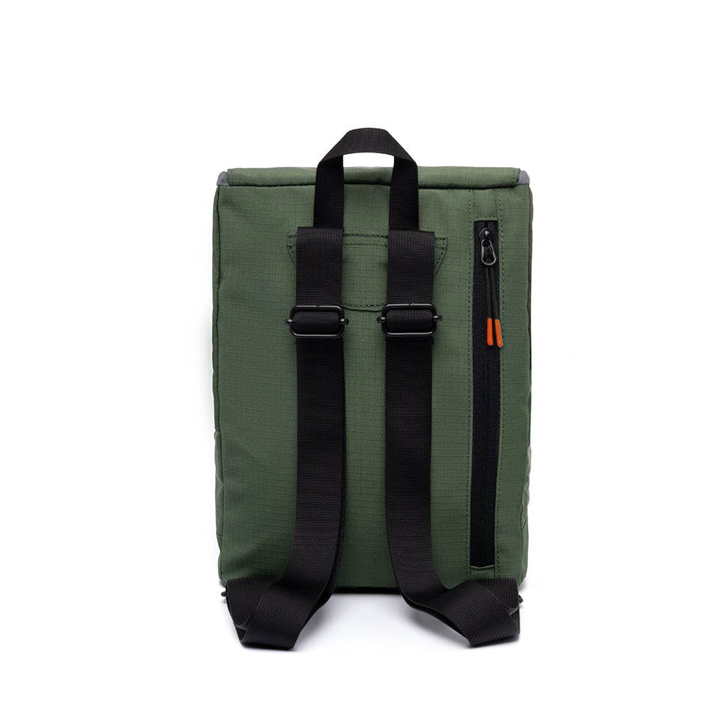 Grüner Rucksack Scout Mini Vandra aus recyceltem PET von Lefrik