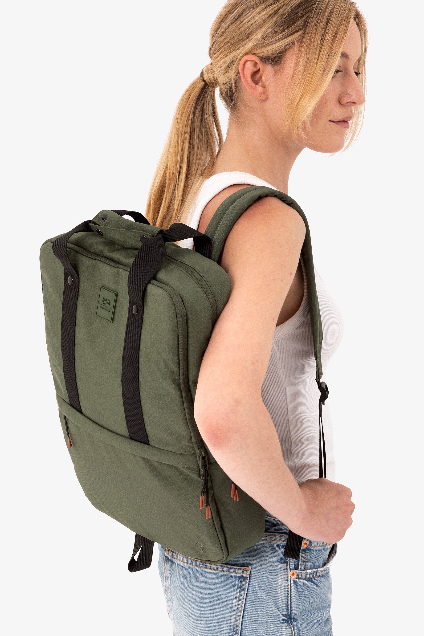Grüner Rucksack Daily Vandra Business aus recyceltem PET von Lefrik