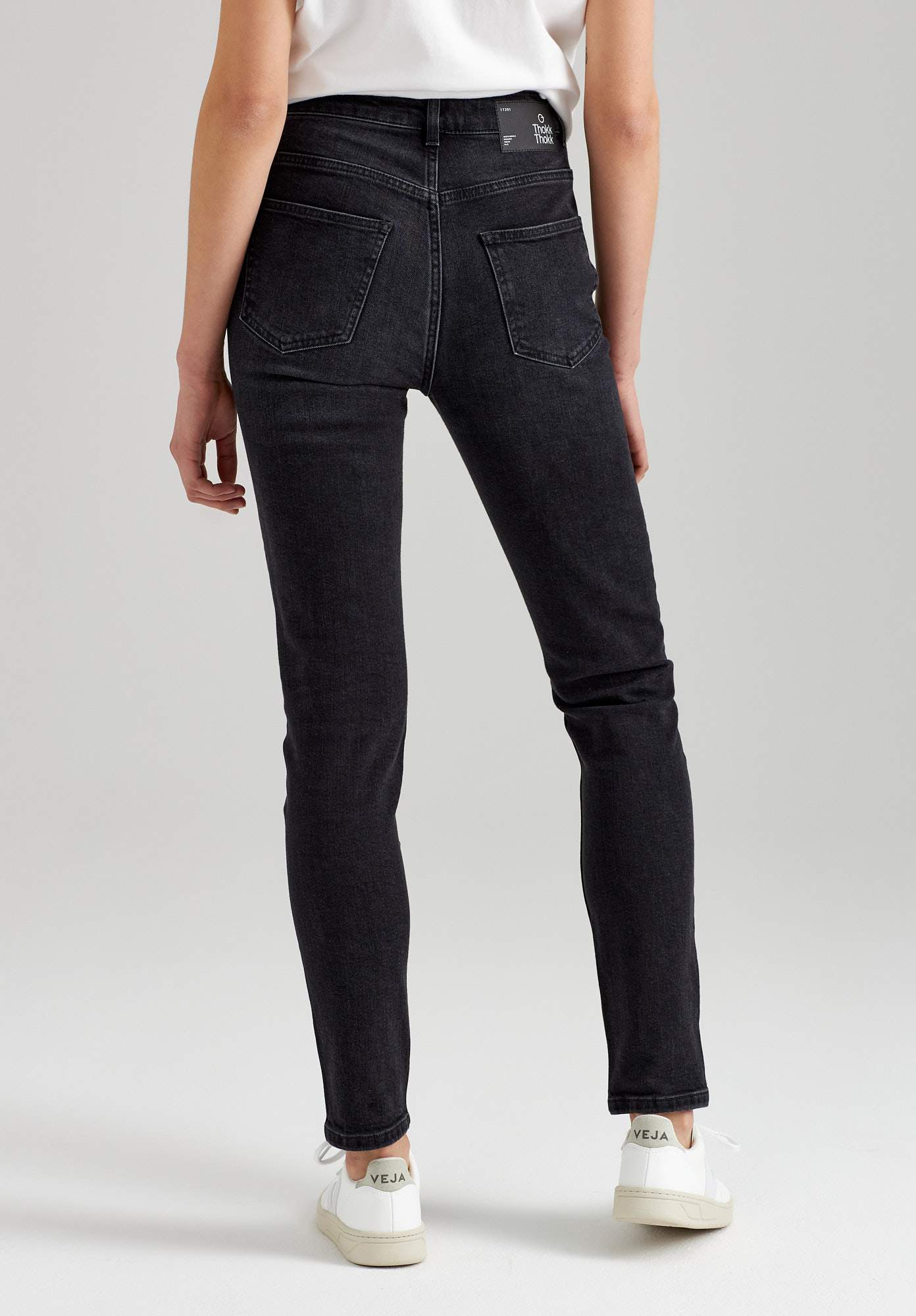 Skinny jeans in black made of organic cotton by ThokkThokk (S)