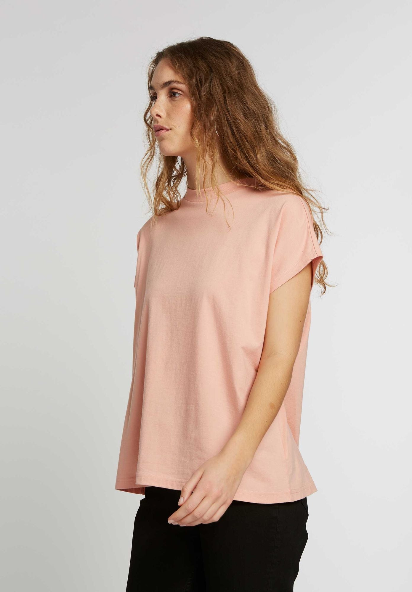 Boxy Shirt in Peach Dust aus Biobaumwolle von ThokkThokk (S)