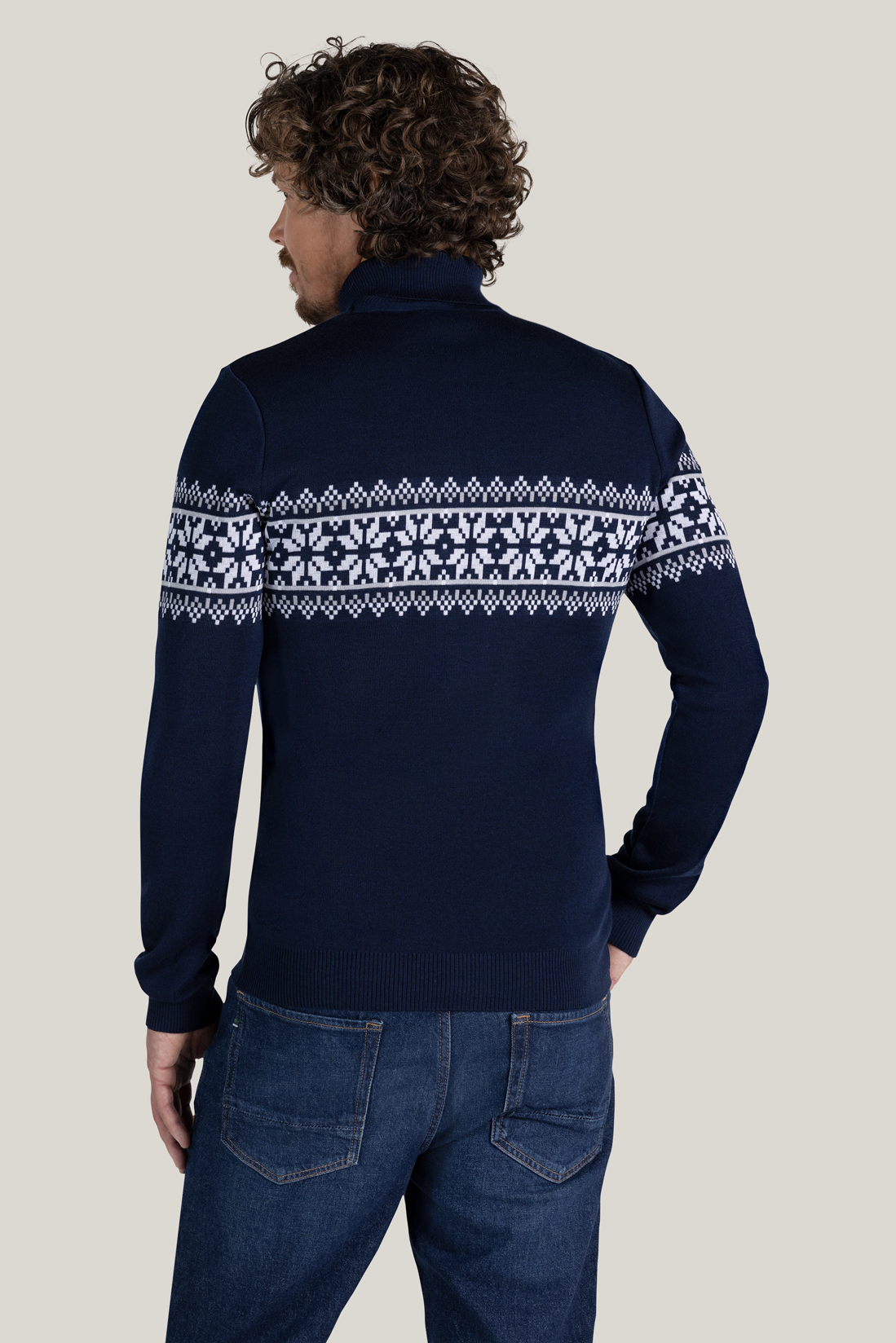 Rollkragenpullover Nils in blau aus Merino und Tencel von Tidløs