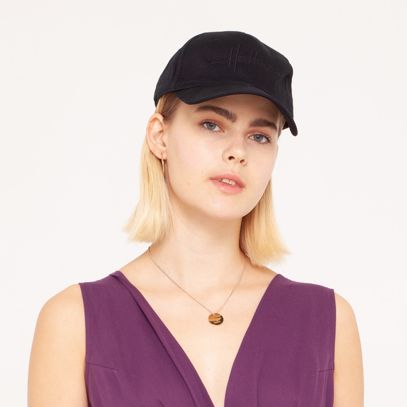 Bestickte Cap aus Bio-Baumwolle