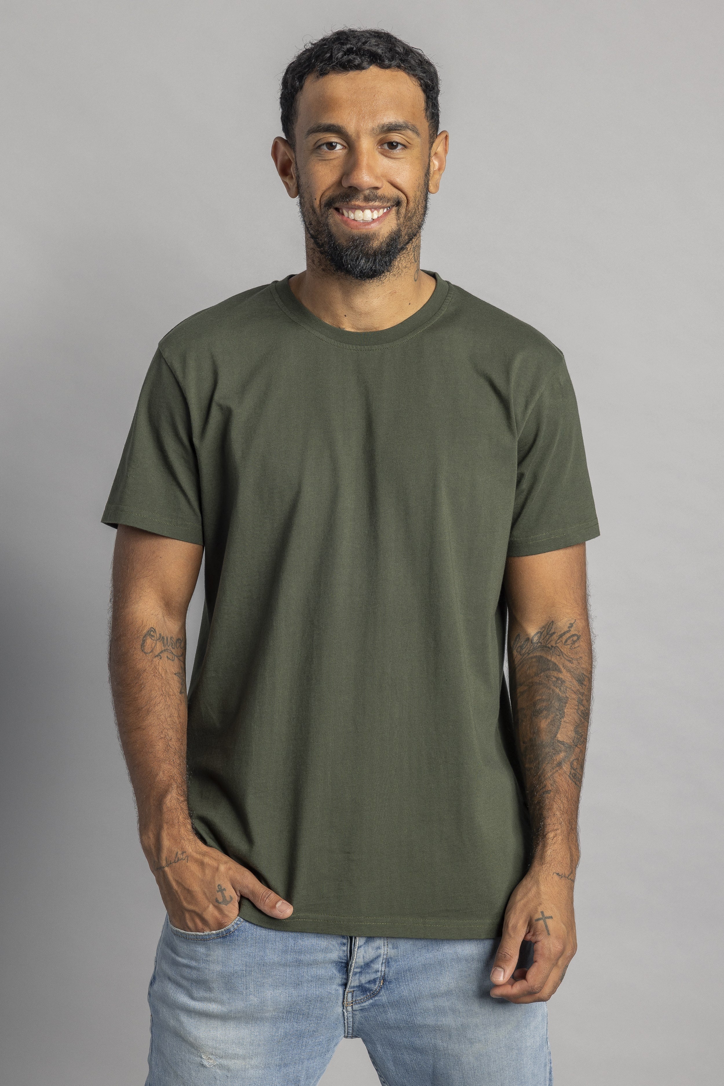 Premium Blank T-Shirt STANDARD