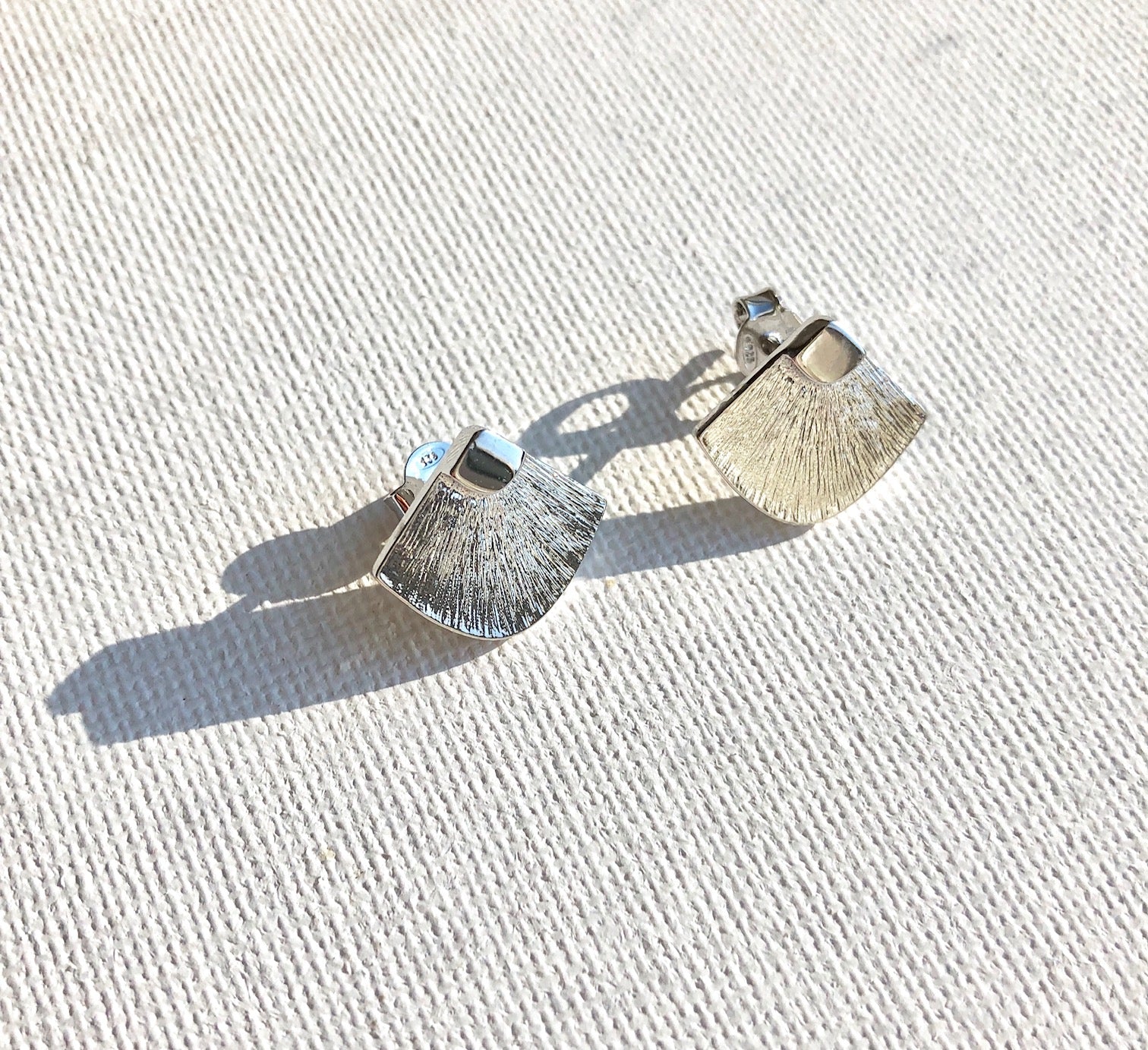 Ventagli Abanicos silver stud earrings by V Design Lab