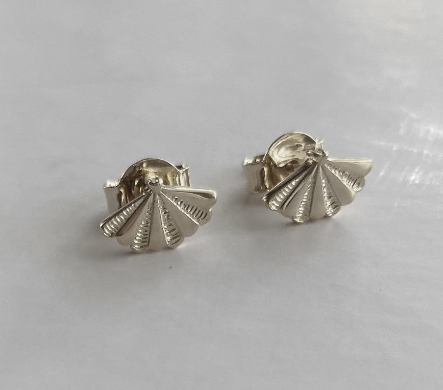 SANTIAGO Shell Mini Stud Earrings (Single or as a Pair)