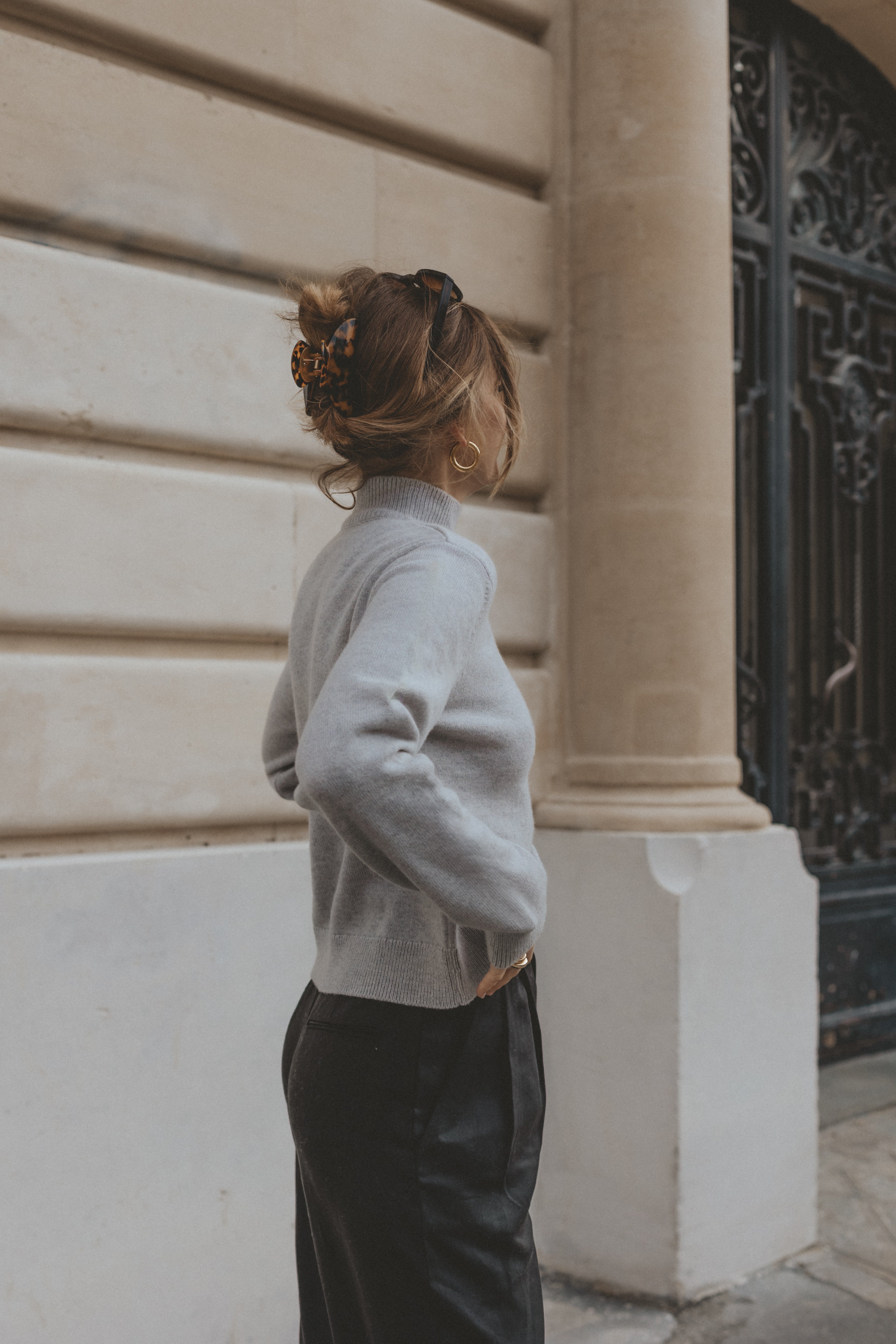MOCK NECK SWEATER - LIGHT GRAY made from recycled cashmere from Pura Clothing