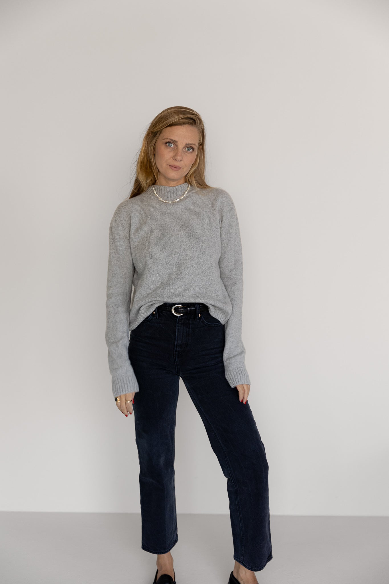 MOCK NECK SWEATER - LIGHT GREY aus recycled Cashmere von Pura Clothing