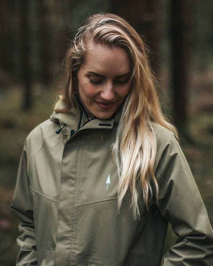 TreeJacket Rain Women Turtle en polyester recyclé par Nikin