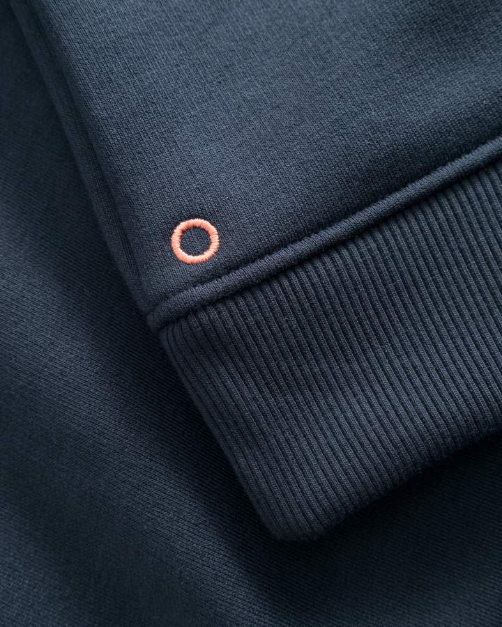 Dunkelblauer Hoodie TreeHoodie Circular aus 100% NaNea von Nikin
