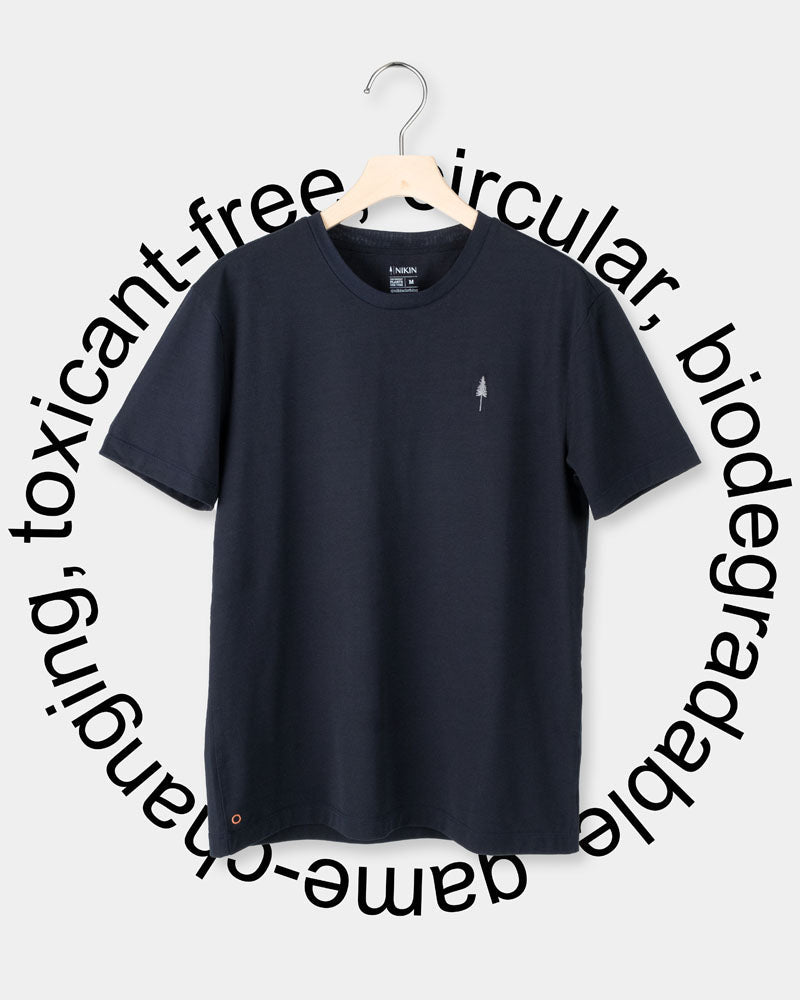 Dunkelblaues T-Shirt TreeShirt Circular aus NaNea von Nikin