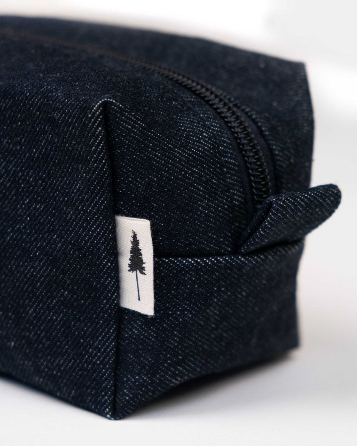 Necessaire aus 100% recycelter Baumwolle von Nikin