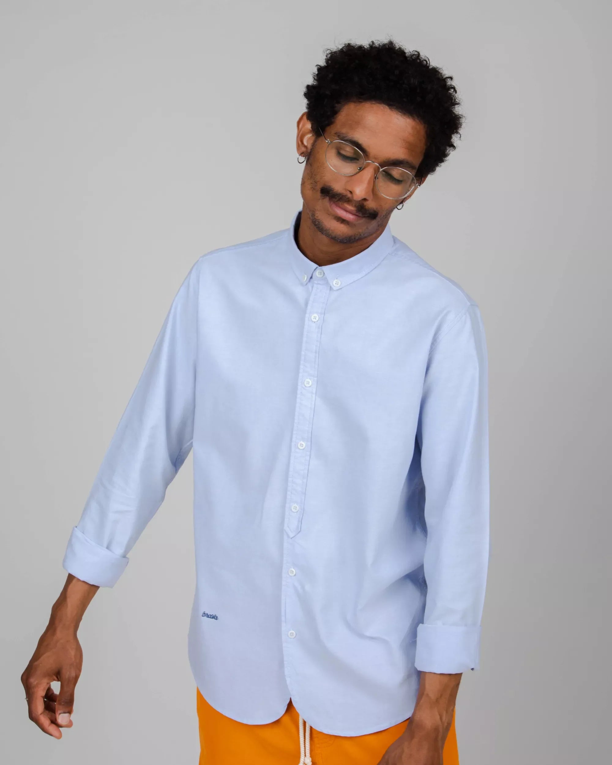 Hellblaues, langärmliges Hemd Oxford aus 100% Bio-Baumwolle von Brava Fabrics