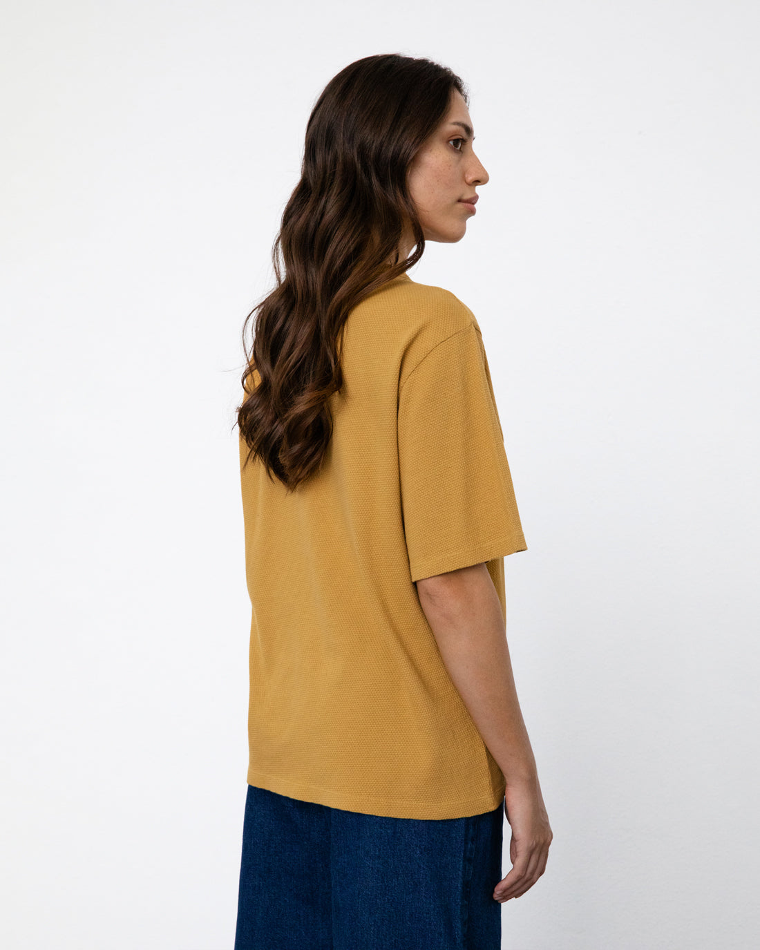 Gelbes Waffel T-Shirt aus 100% Bio-Baumwolle von Rotholz