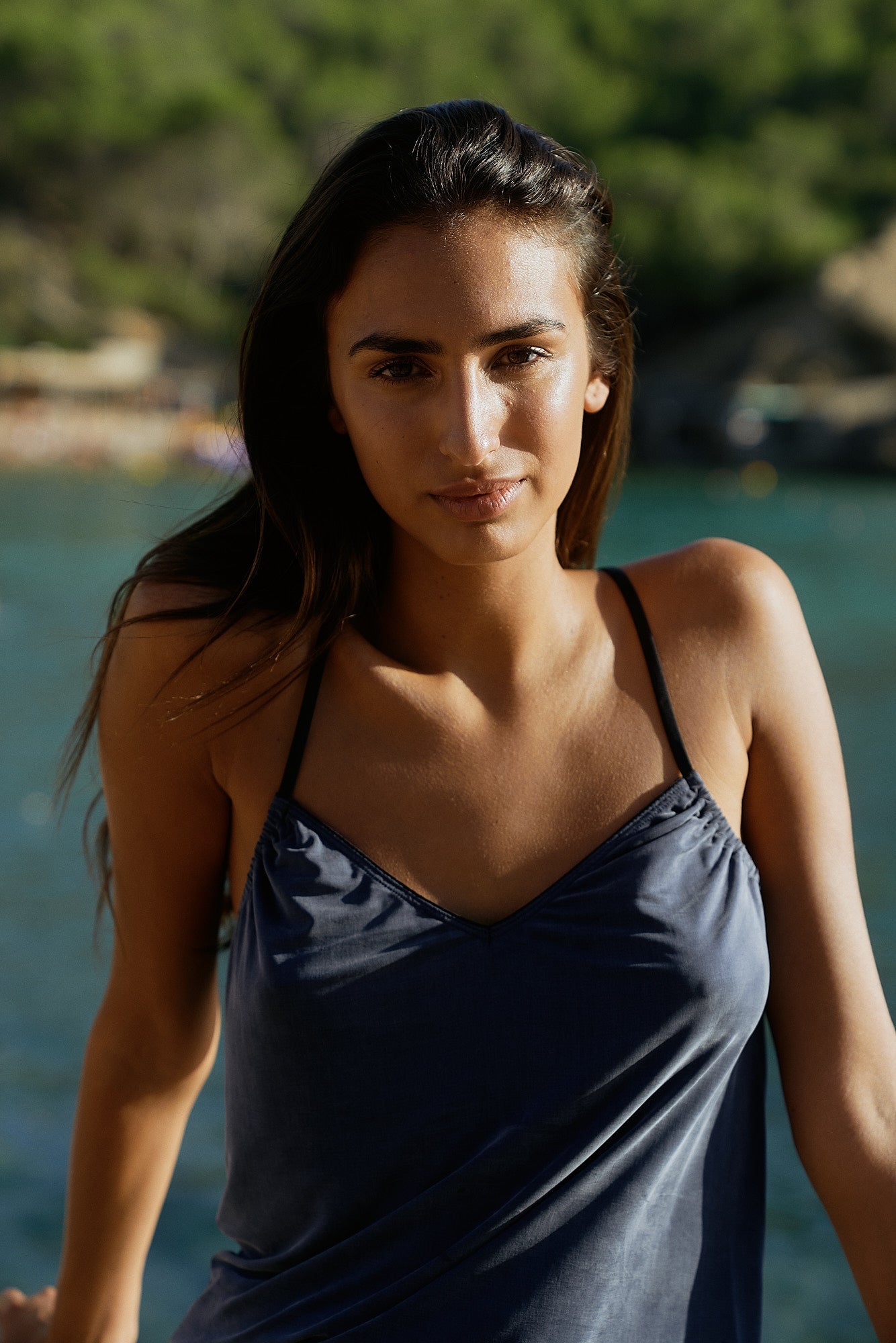 Haut à bretelles en cupro bleu de MOYA KALA