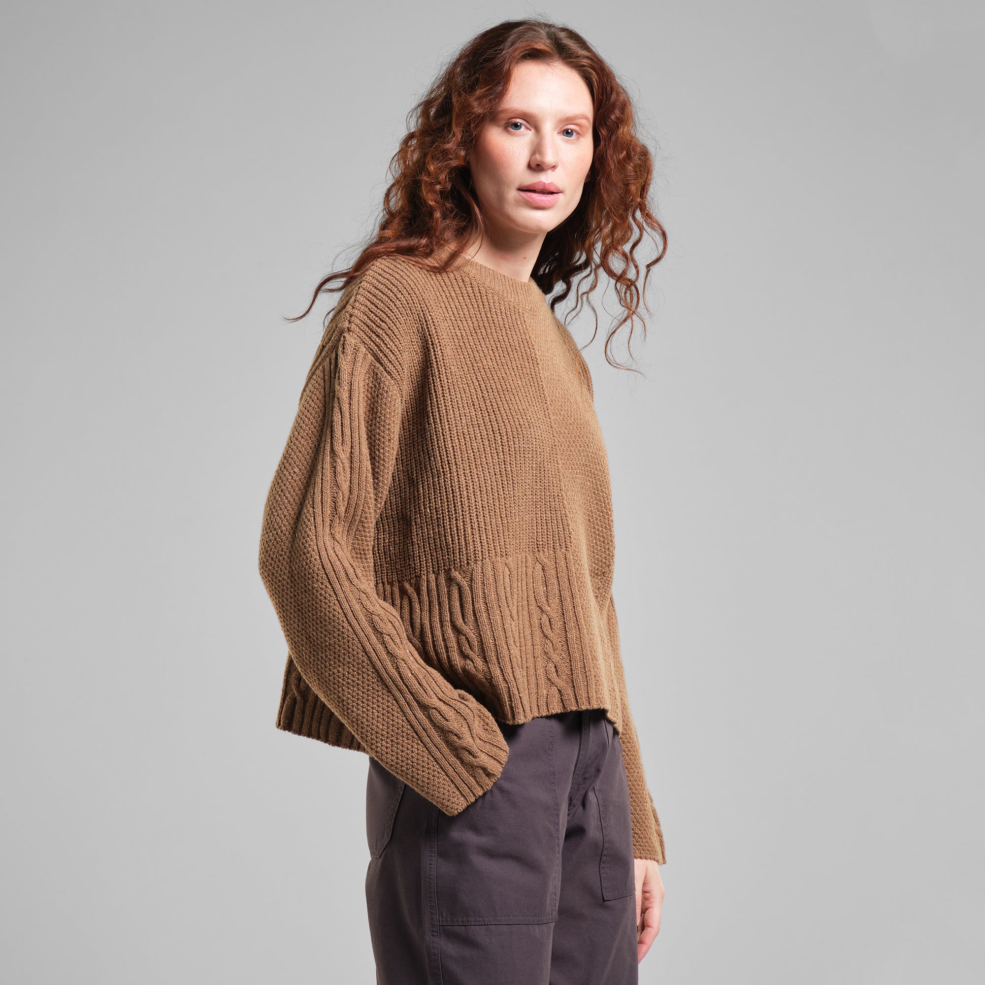 Strickpullover Limboda mit recylceter Wolle von Dedicated in camel Brown