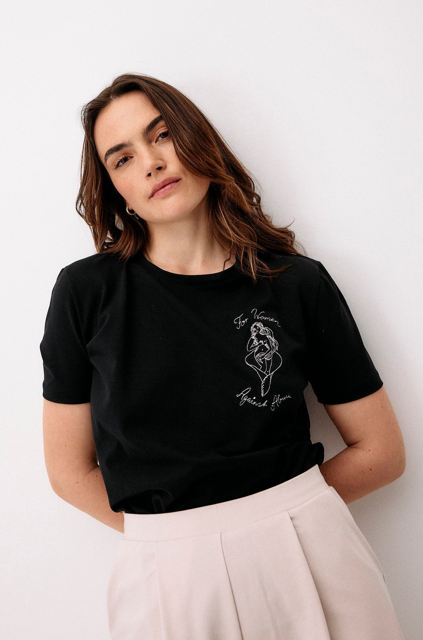 Black T-shirt Venus by Nina Egli made of organic cotton by Moya Kala